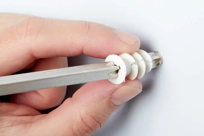 Pullout Forces Wet N Fix Can Reduce
